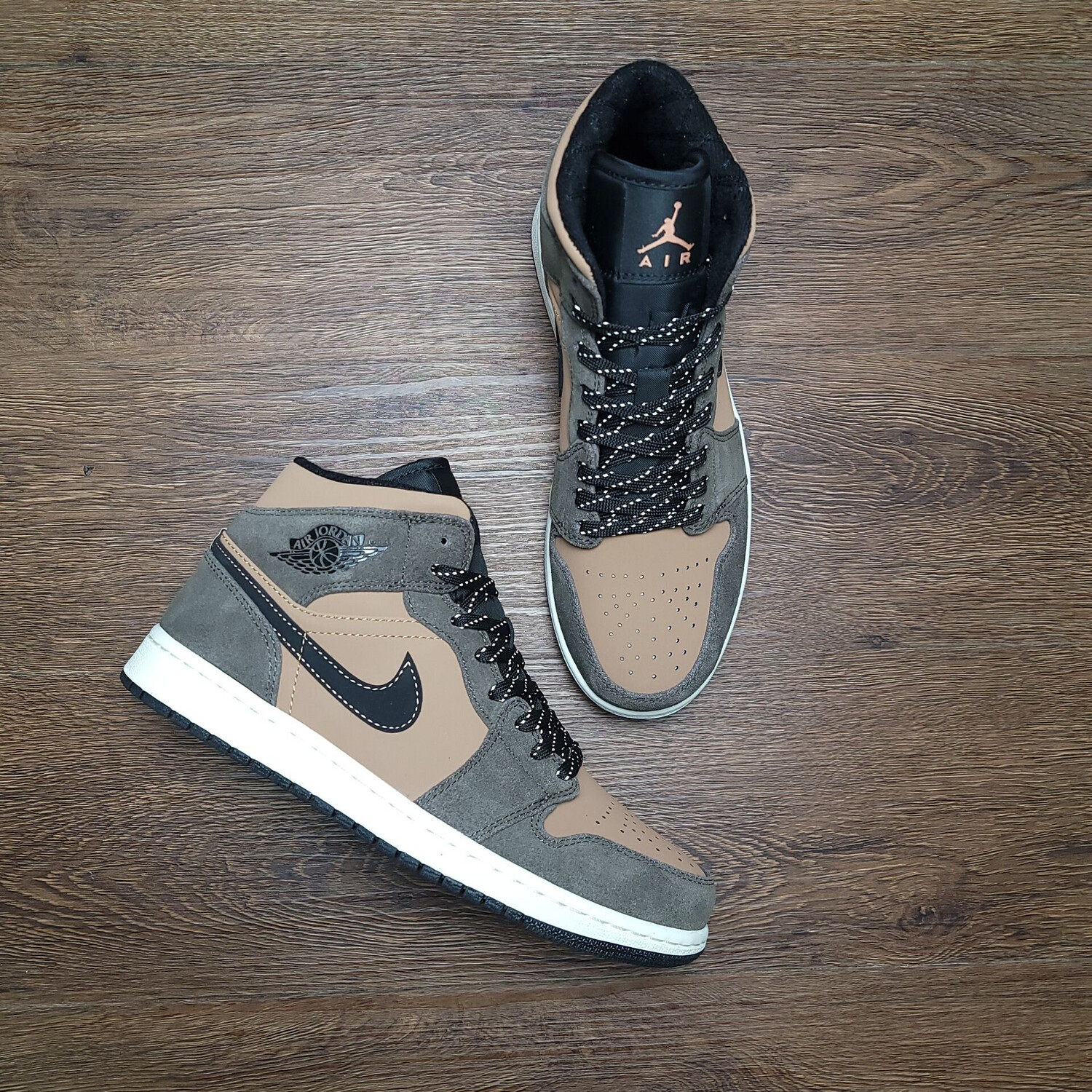 Air Jordan Retro 1