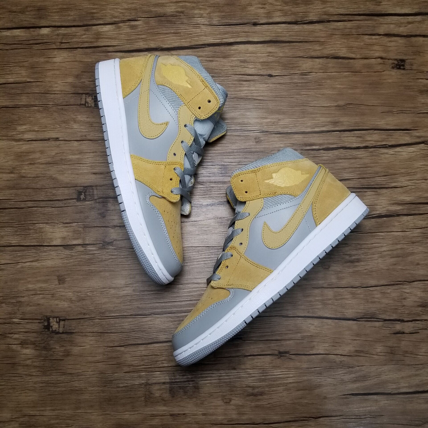 Air Jordan Retro 1