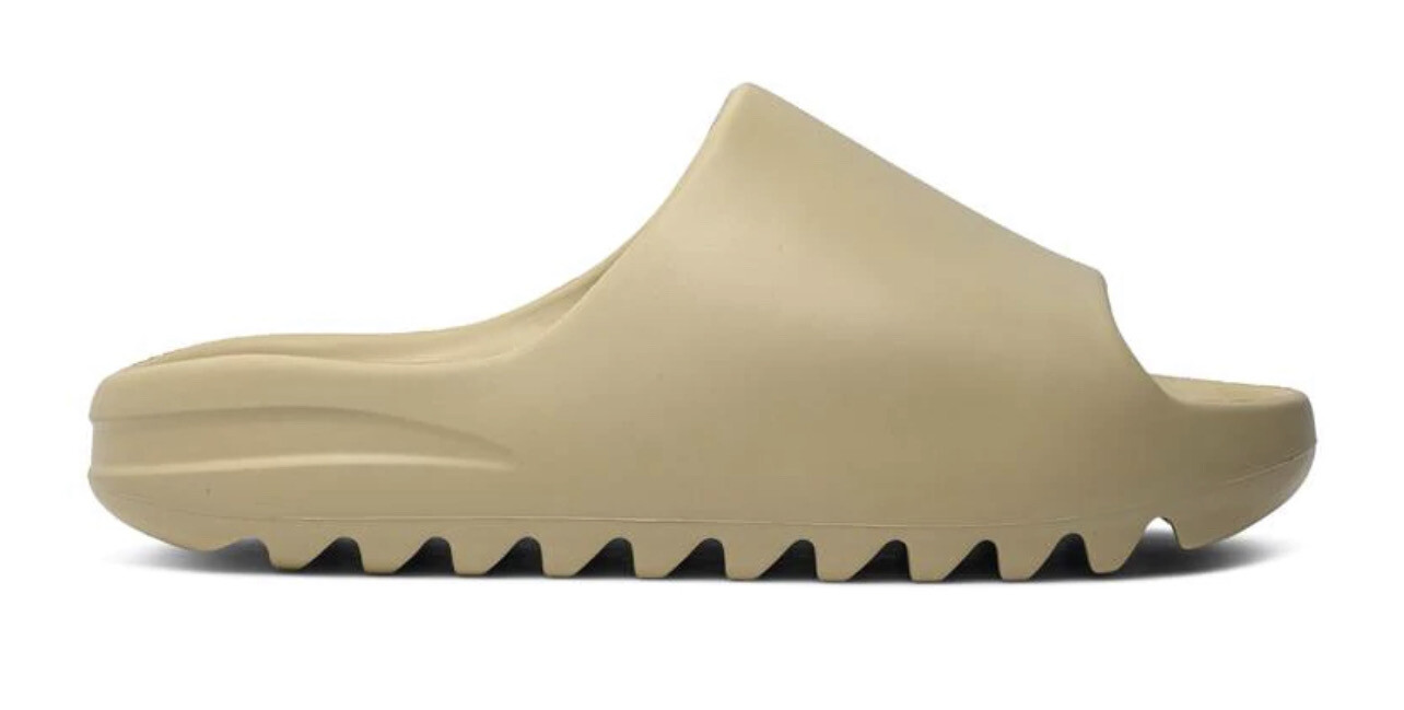 Yeezy Slides “Desert Sand”