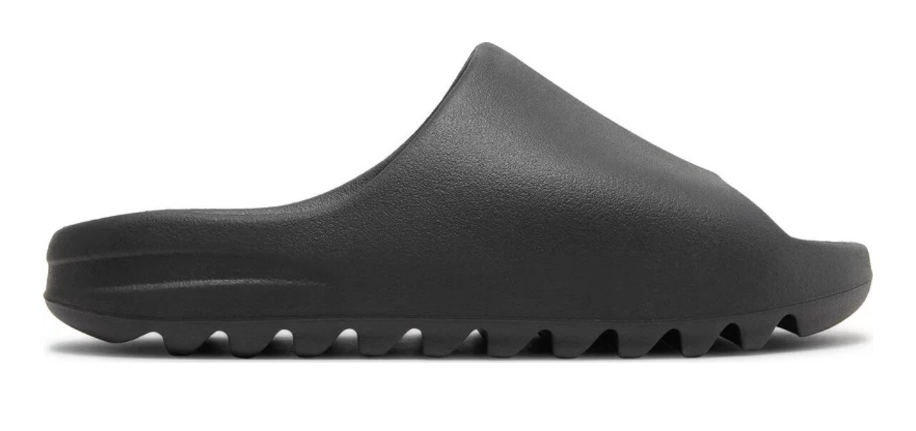 Yeezy Slides “Onyx”