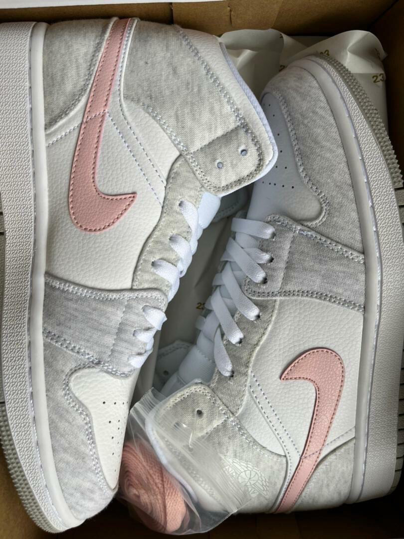 Air Jordan Retro 1