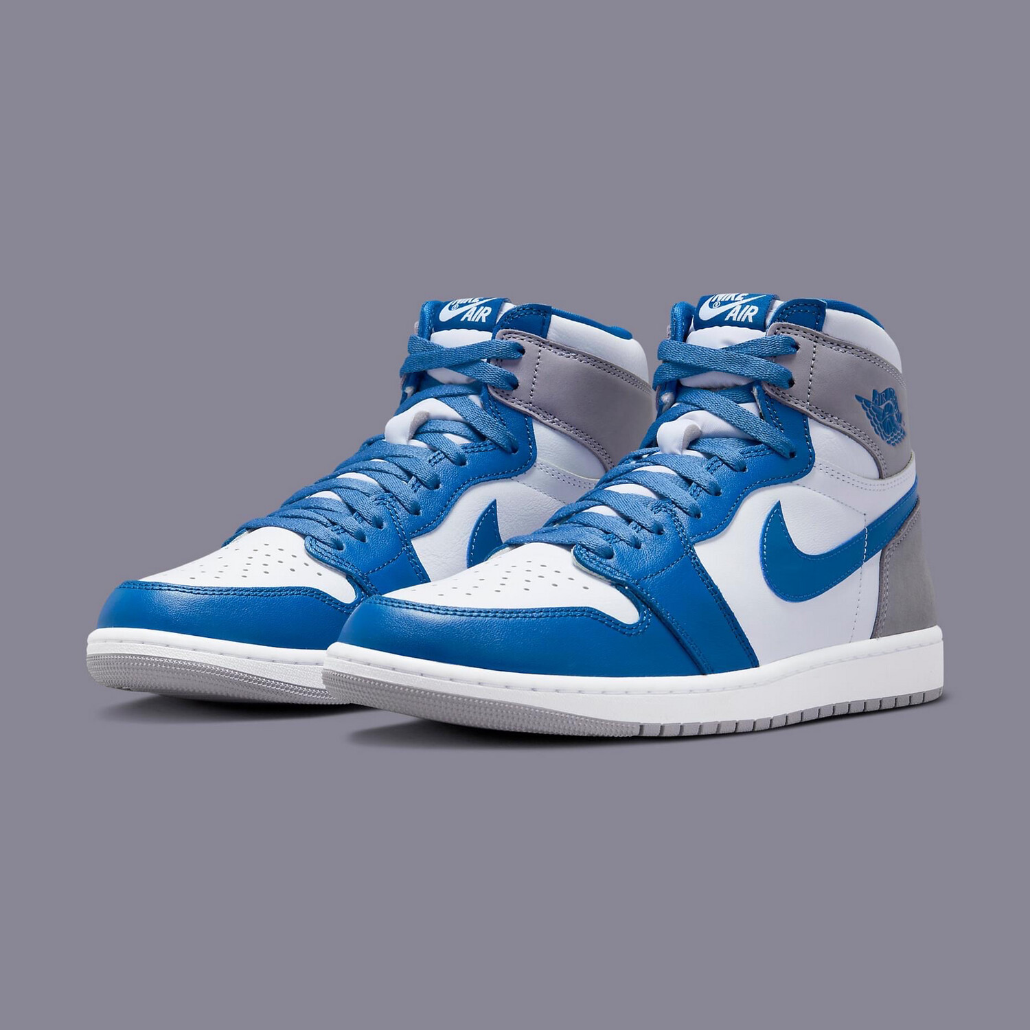 Air Jordan Retro 1 “True Blue”