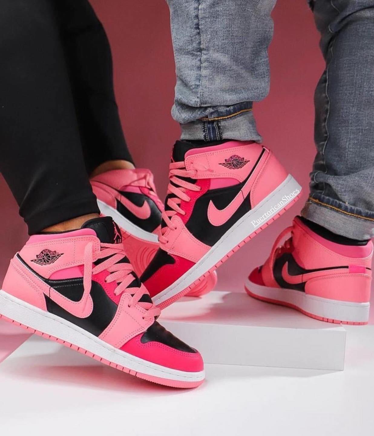 Air Jordan Retro 1 Pink/Black