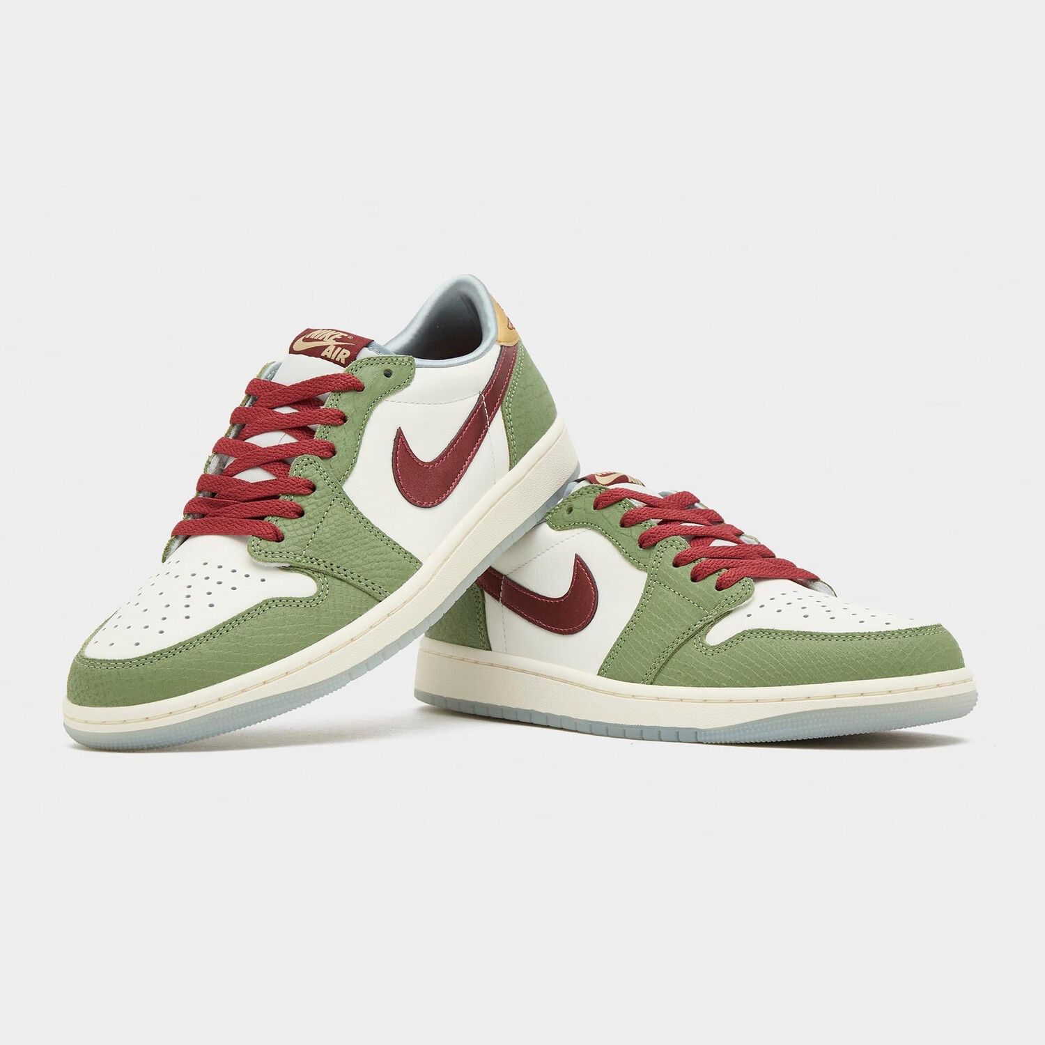 Air Jordan 1 Retro Low OG &quot;Year of the Dragon&quot; 🐉