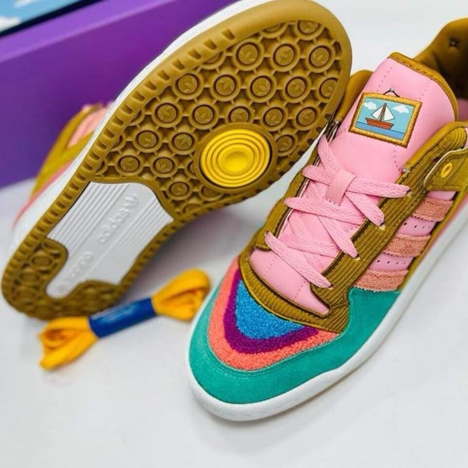 Adidas “ Simpsons”