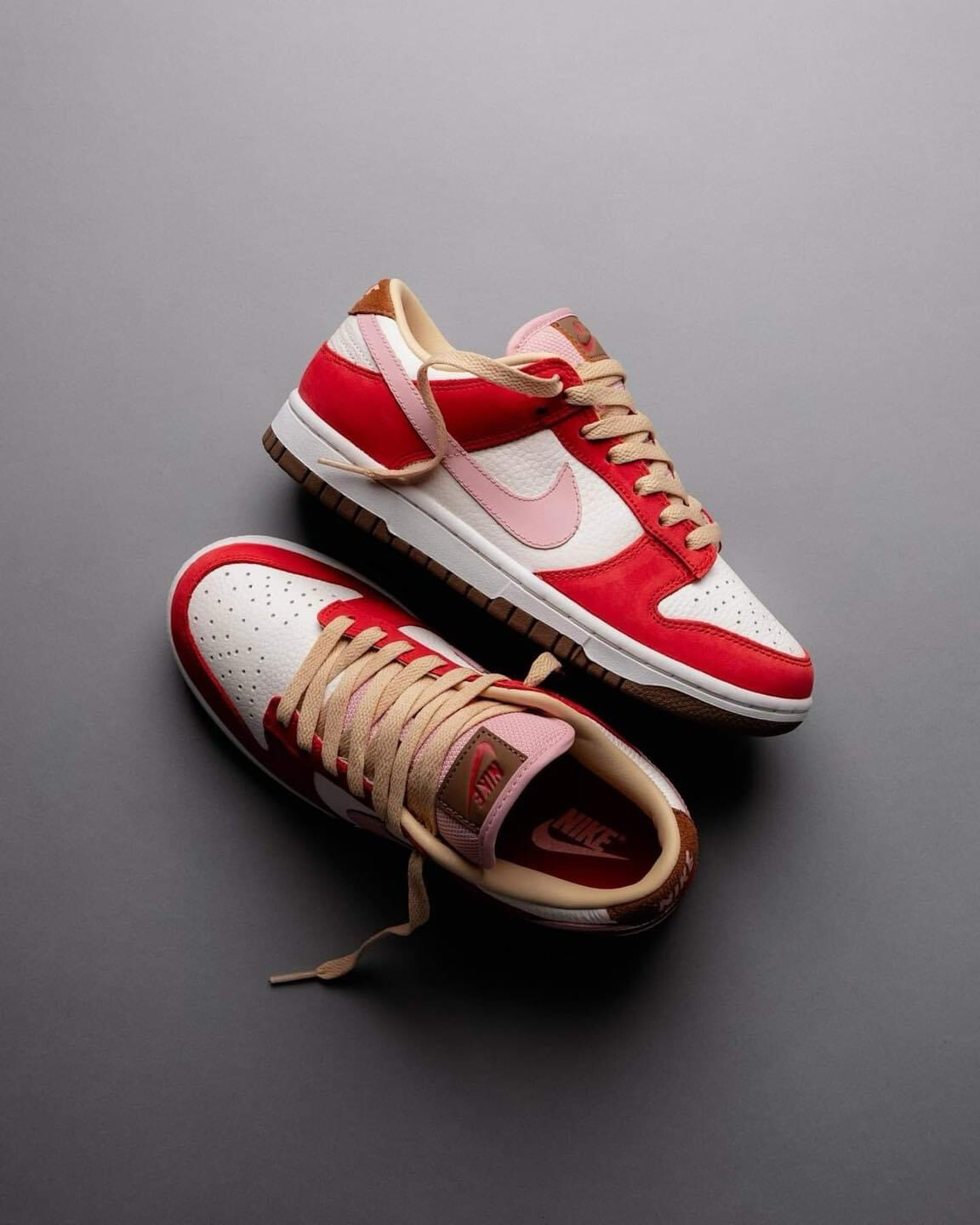 Dunk Low “ Bacon “