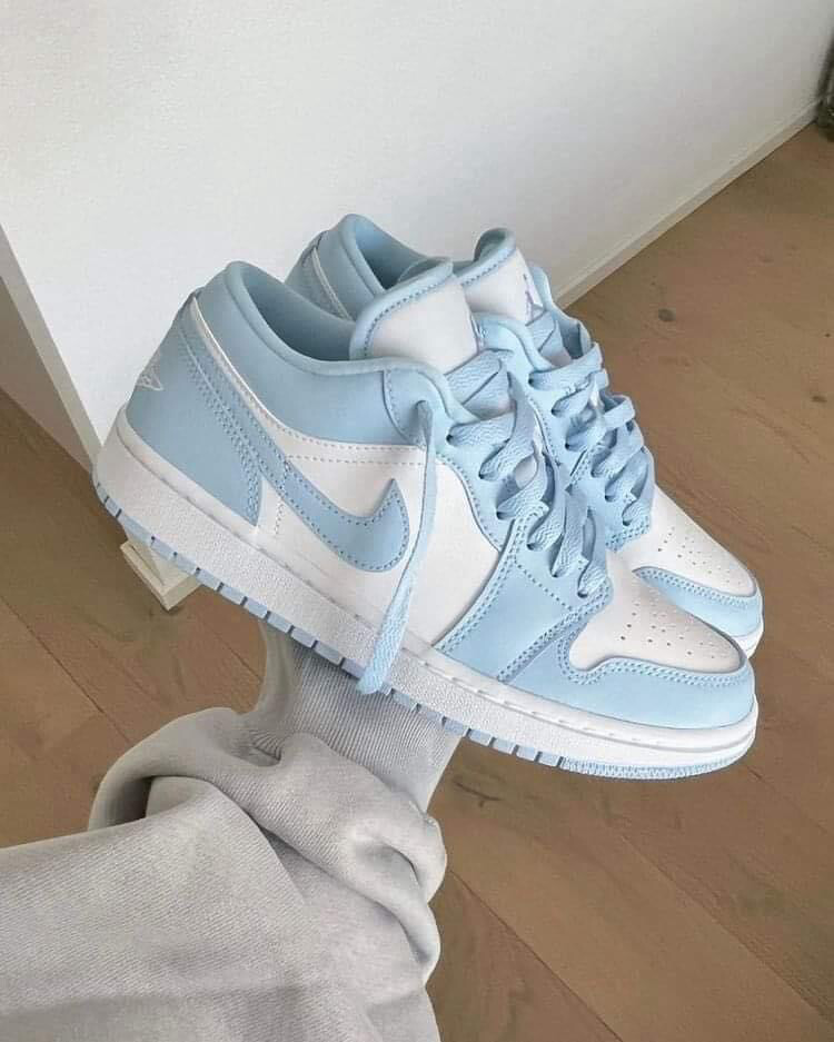 Air Jordan 1 Low “Aluminum”