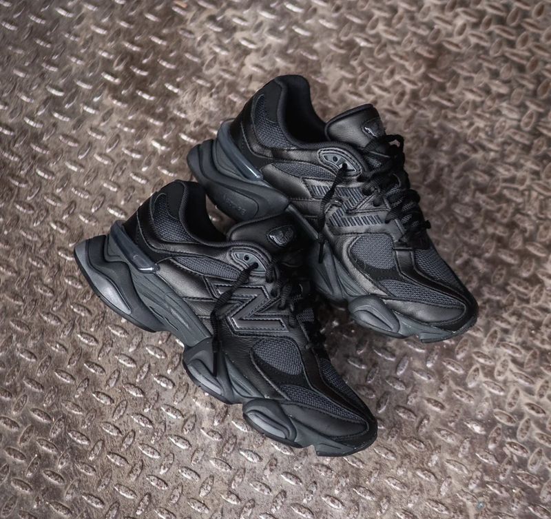 9060 “Triple Black Leather”