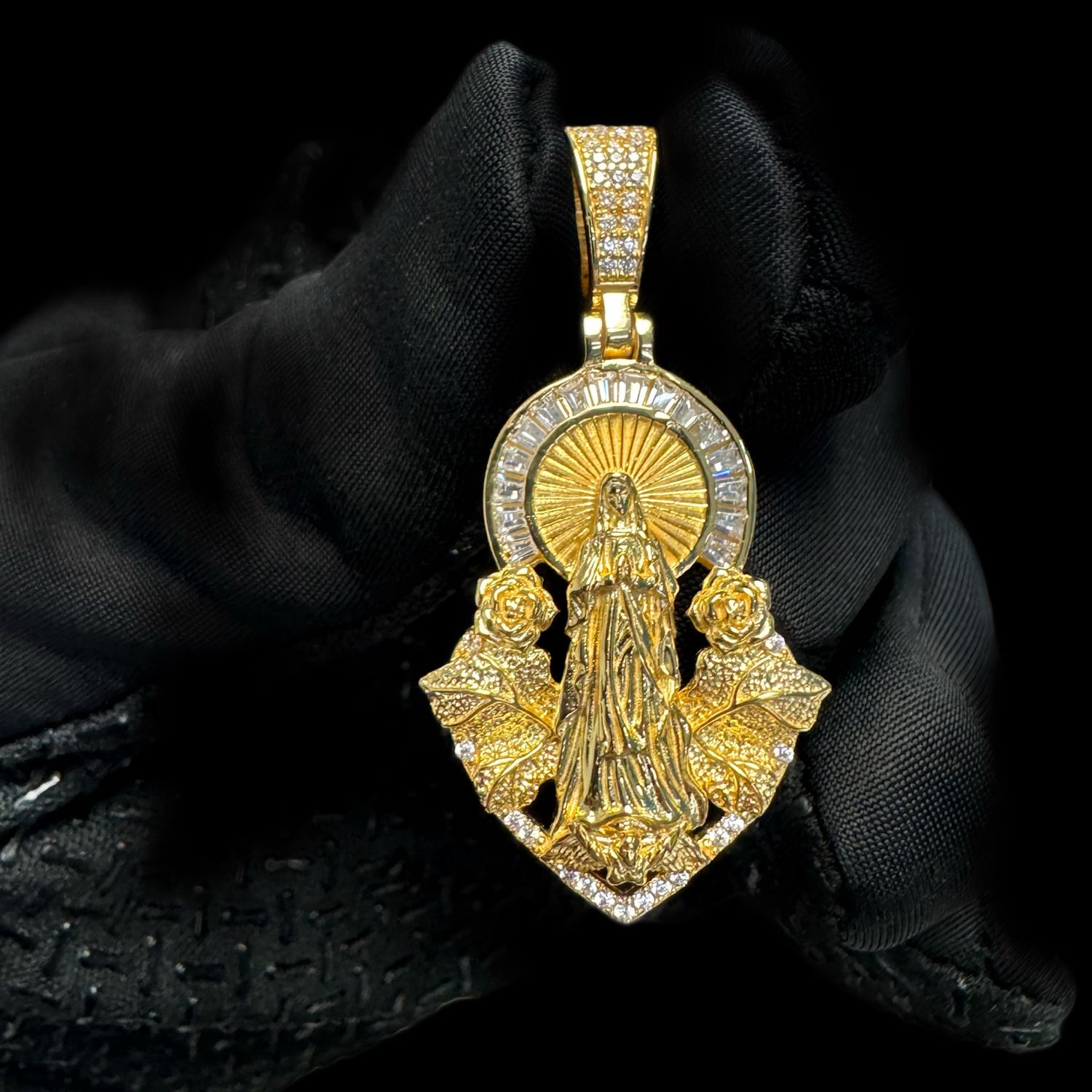 Virgin Pendant