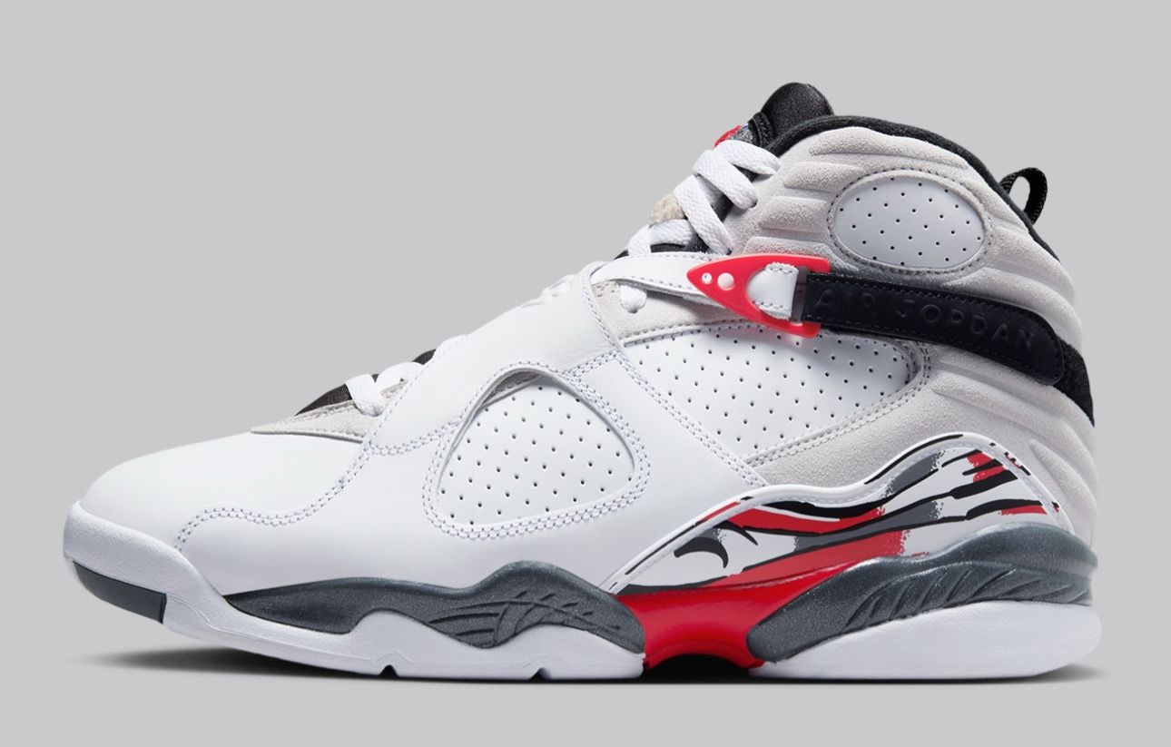  Air Jordan 8 “Bugs Bunny”