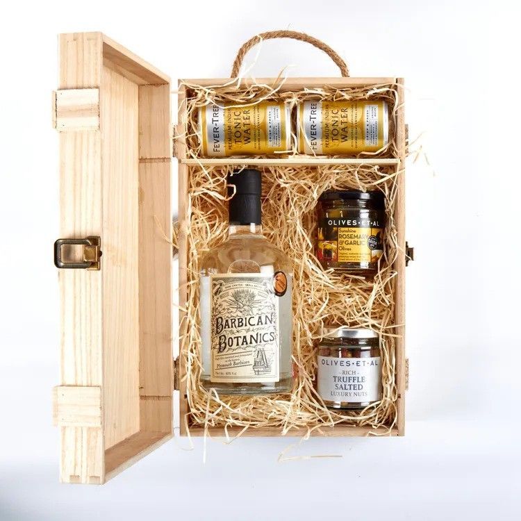 Barbican Botanics Gin and Luxury Nibbles Wooden Gift Set