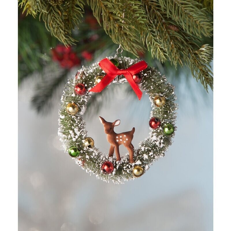 Ornement couronne et faon, Bethany Lowe Ornement couronne et faon, Bethany Lowe