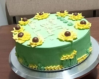 Simple Birthday Cake(2layers) Cabinet
9&quot;x 9&quot;x2&quot;