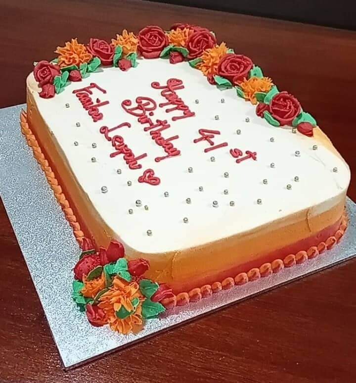 1/2 Sheet Birthday Cake (Large)
12&quot;x18&quot;x2&quot;