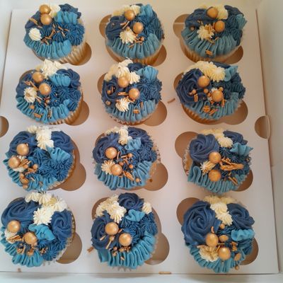 [12 pc] PREMIUM Cupcakes (+Fillings+ Extra Bling Decorations)