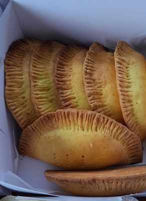 ½ Moon Pineapple Custard Pie