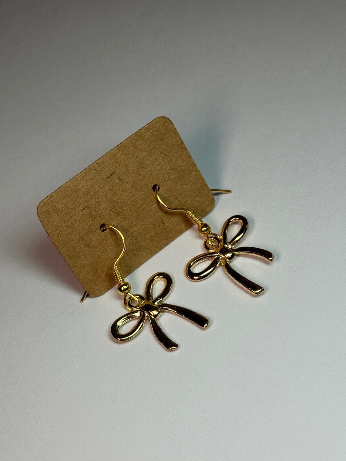 Gold Bows 🤍