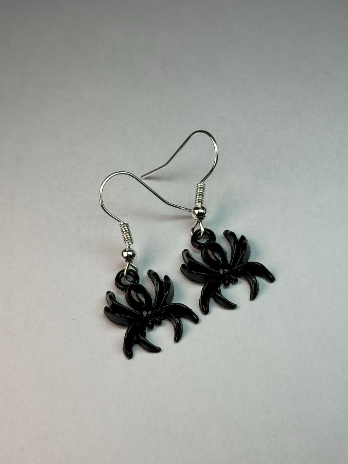 Black Spiders 🕷️
