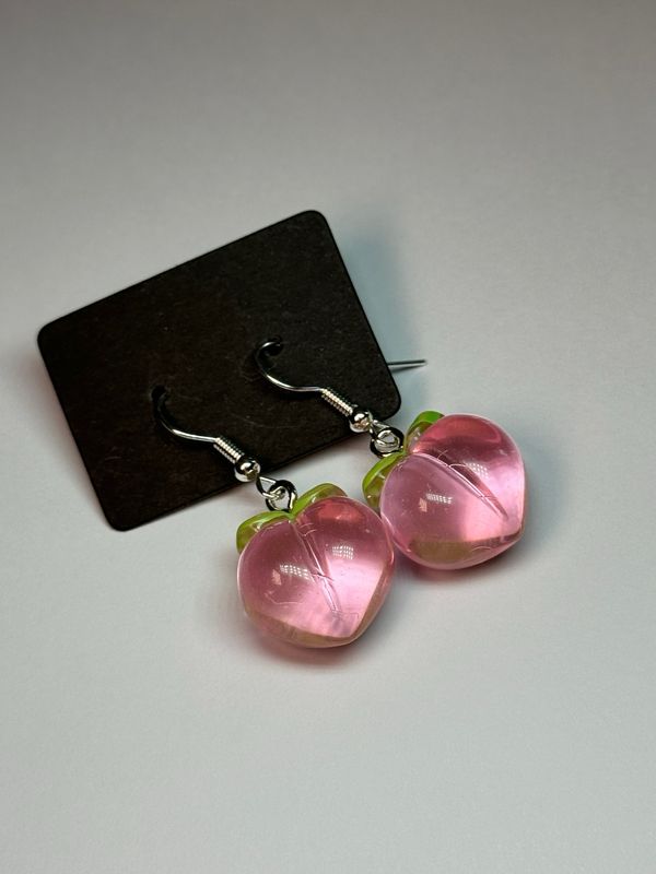 Peachy Earrings 🍑