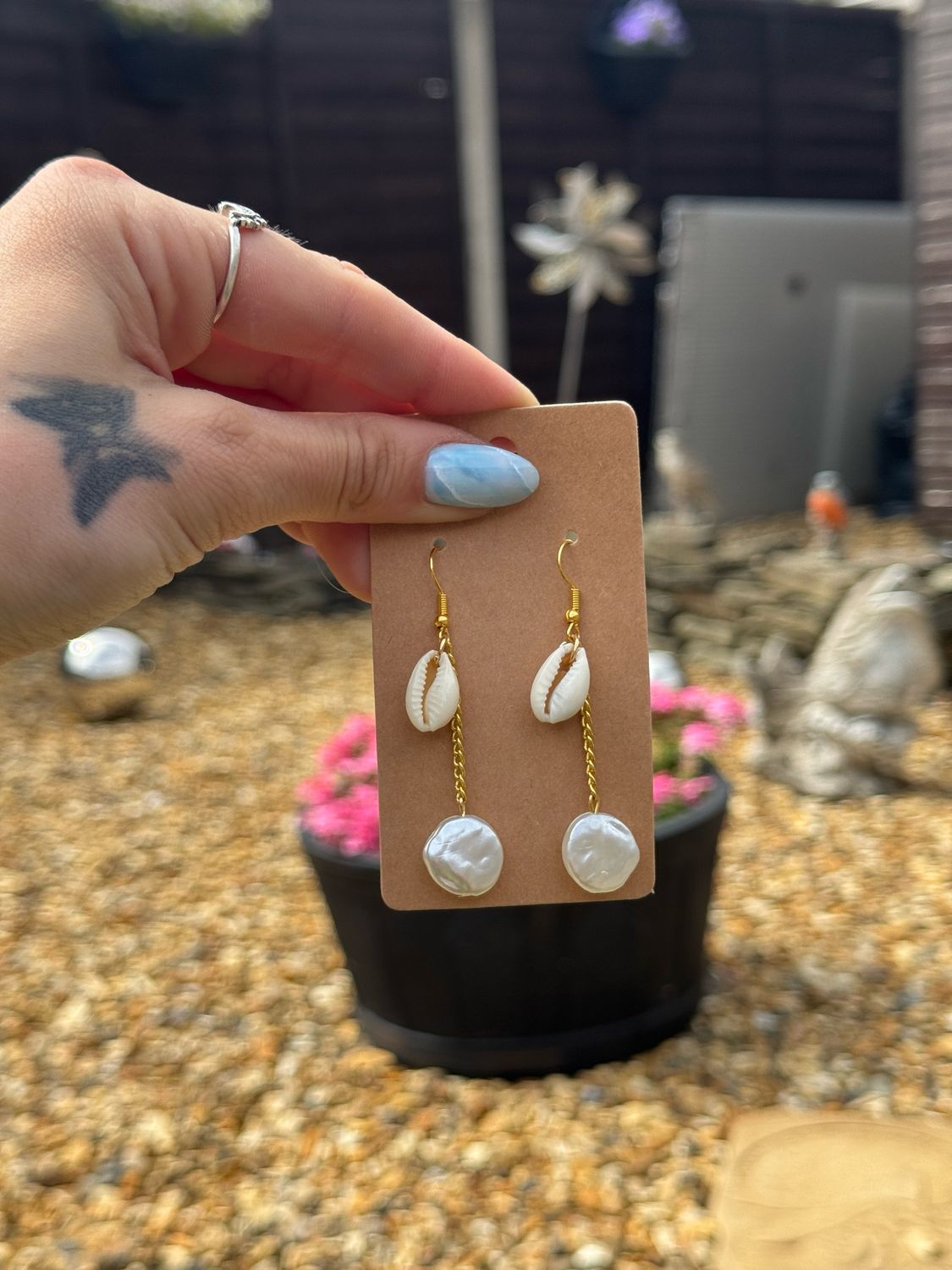 Shells N Pearls 🐚
