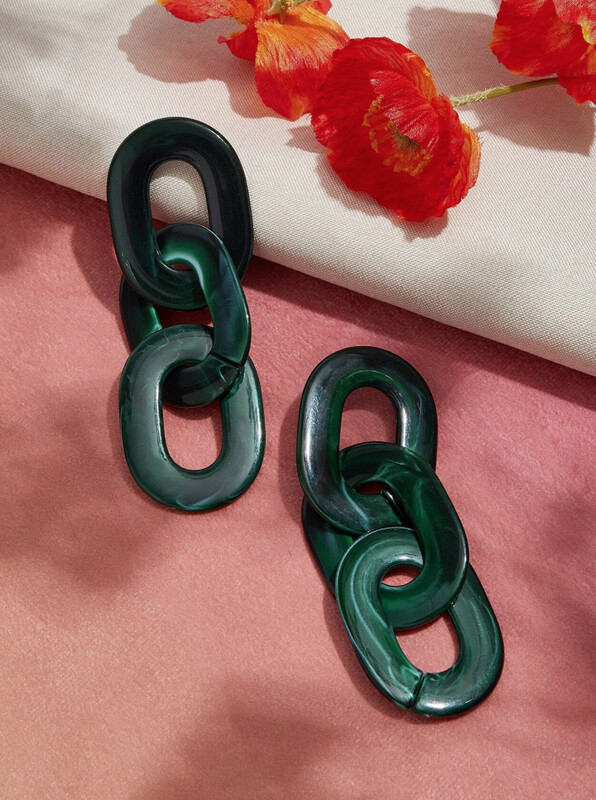 Chain Drop Emerald Earrings