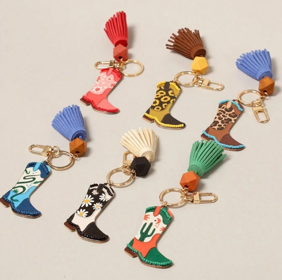 1pc Western Cowboy Boot Keychain With Tassel, Daisy, Leopard Pattern, Cactus, Cowgirl, Pink Star & Wooden Pendant. Perfect For Gifting And Daily Use.