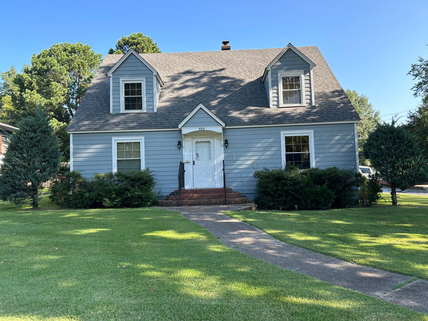869 W. Main Piggott, AR 72454
