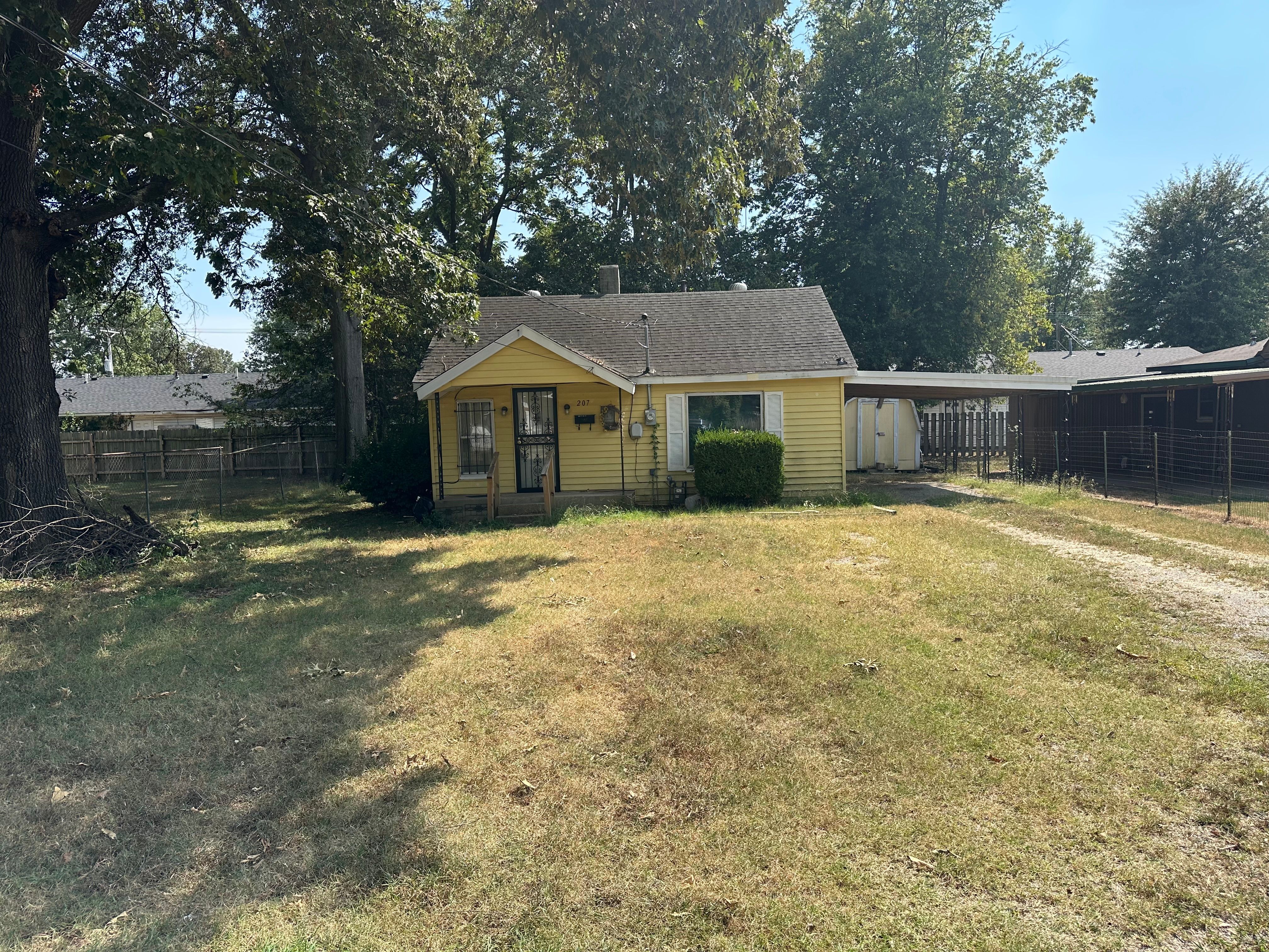 207 W. 8th Kennett, MO 63857