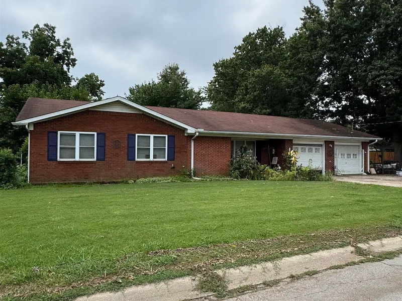 591 Valarie Lane Piggott, AR 72454 591 Valarie Lane Piggott, AR 72454
