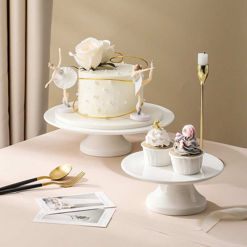 Simple Luxury White High Feet Creative Ceramic Fruit Plate Wedding Tea Time Dessert Plate Tableware Cake Food Server Plates Set