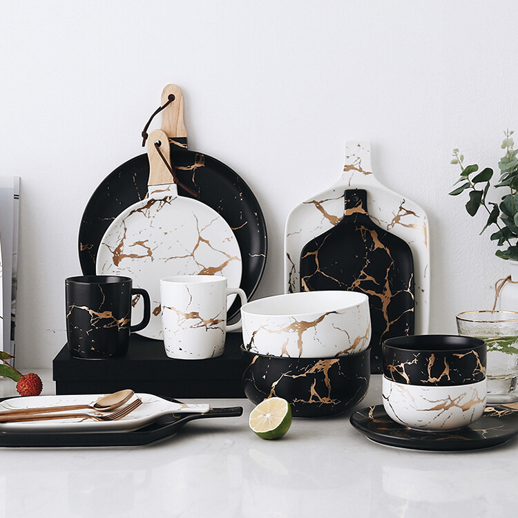 Hot Sale Handmade Exquisit Porcelain Dinnerware Set Marble Luxury Ceramic Dinner Set With Cofffe Mug