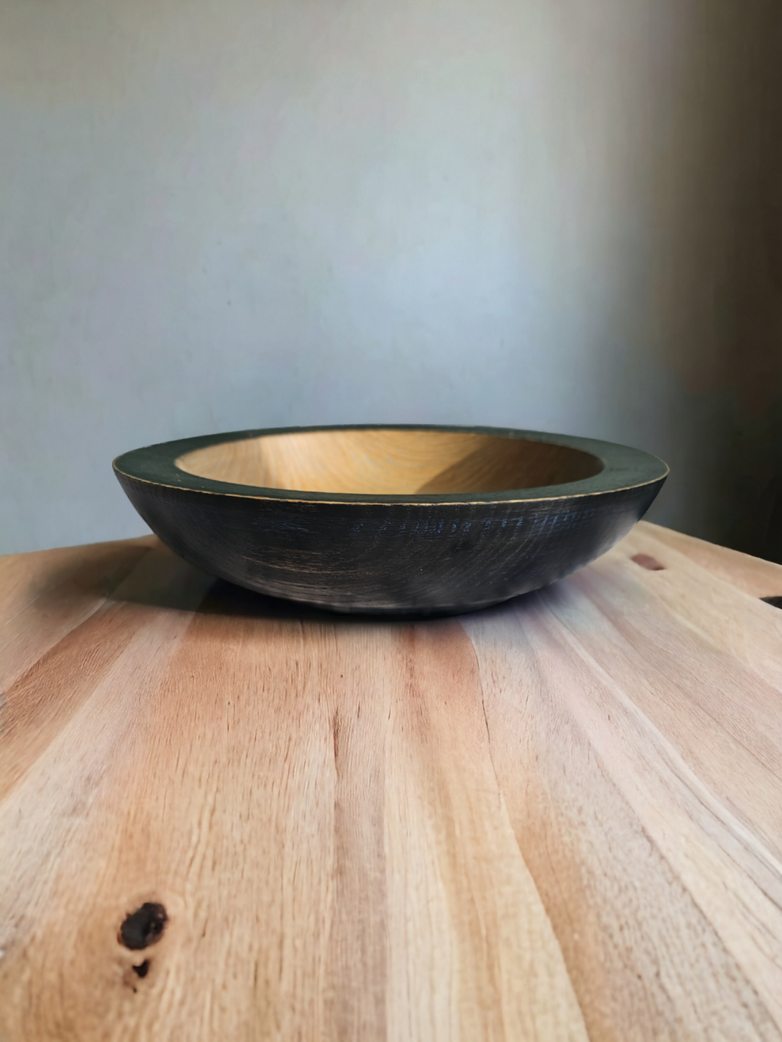 Ebonised Oak Wood Turned Bowl: Infusing Elegance with Blue Grain Pop Detail