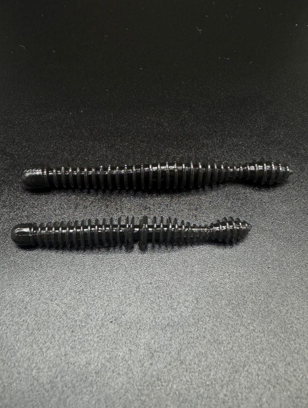 SUPER WURM 70mm schwarz