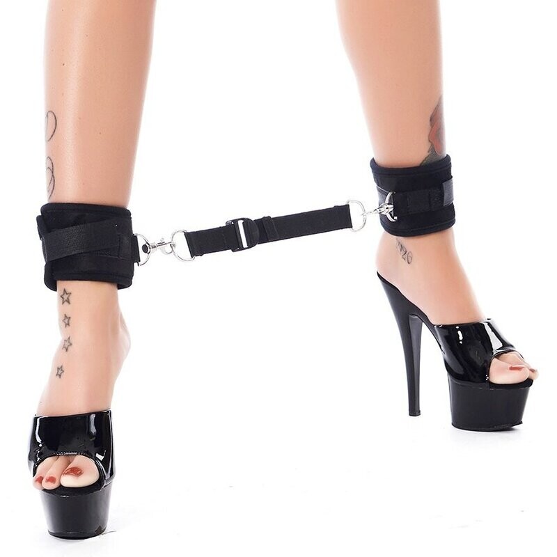 Rimba - Soft Bondage Voetboeien met Spreidband Rimba - Soft Bondage Voetboeien met Spreidband