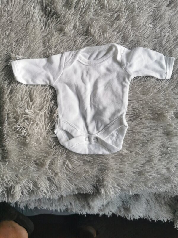 TINY WHITE LONG SLEEVED SUIT
