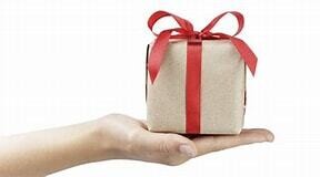 GIFTS / SEASONAL
