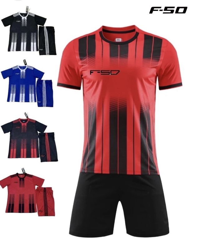 طقم F50 Man ابيض مخطط اسود #