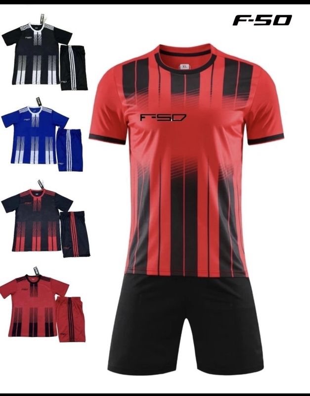 طقم F50 Man ازرق مخطط ابيض #