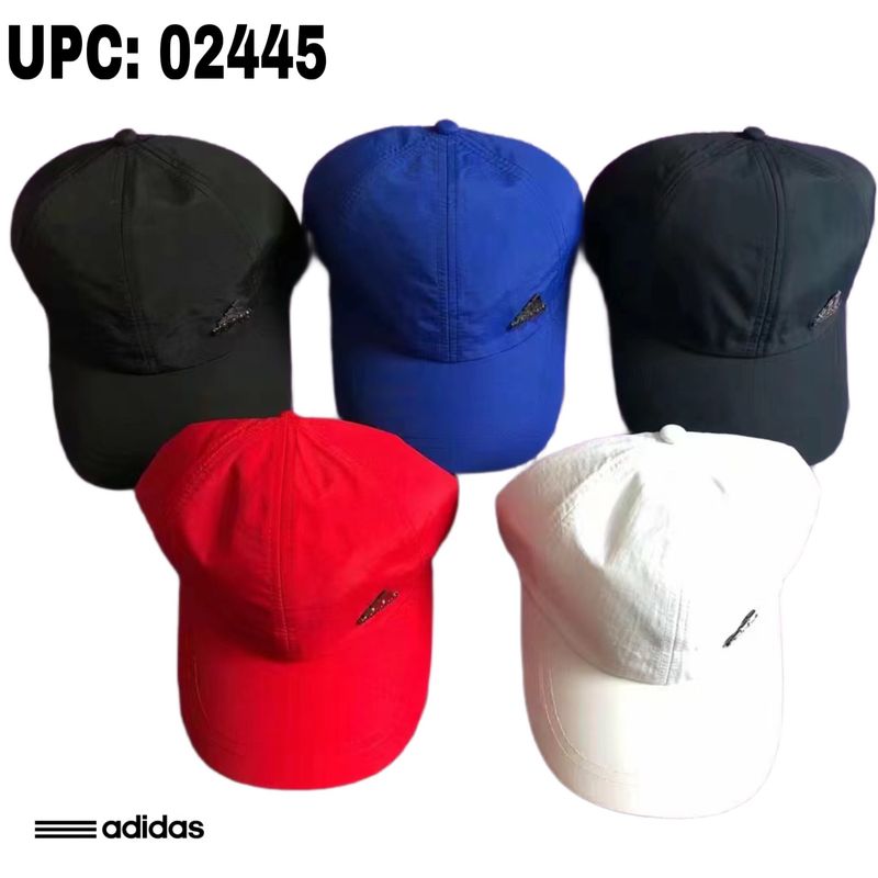 طاقية براند Adidas شعار صغير
