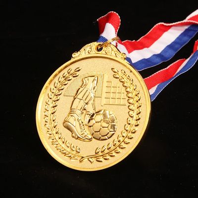 ميدالية كرة قدم 6.5سم