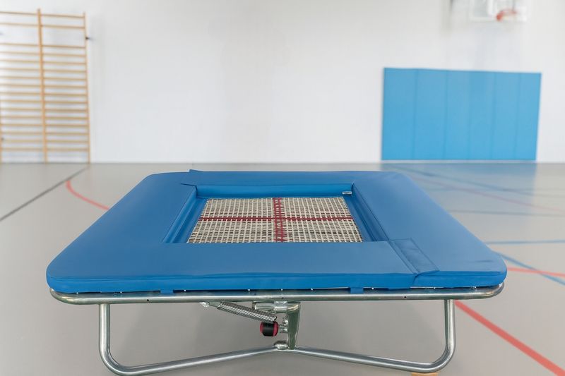 ترامبلوين 110*110 cm بارتفاع 40cm ✓