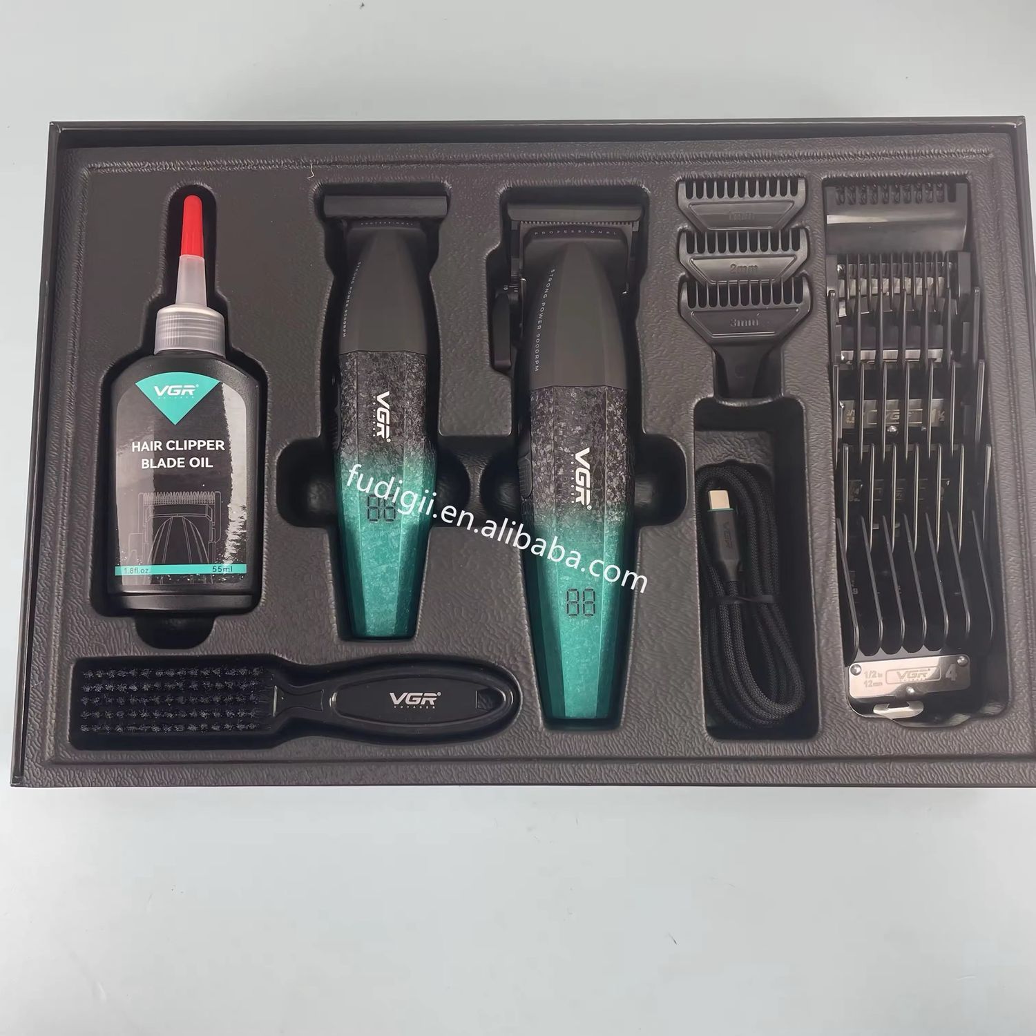 ماكينة حلاقة VGR V-640 Green ✓