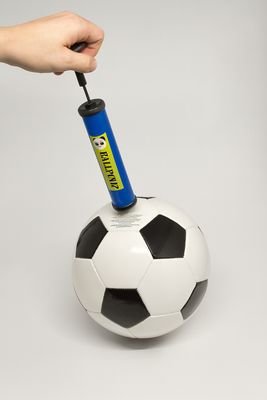 منفاخ القدم واليد