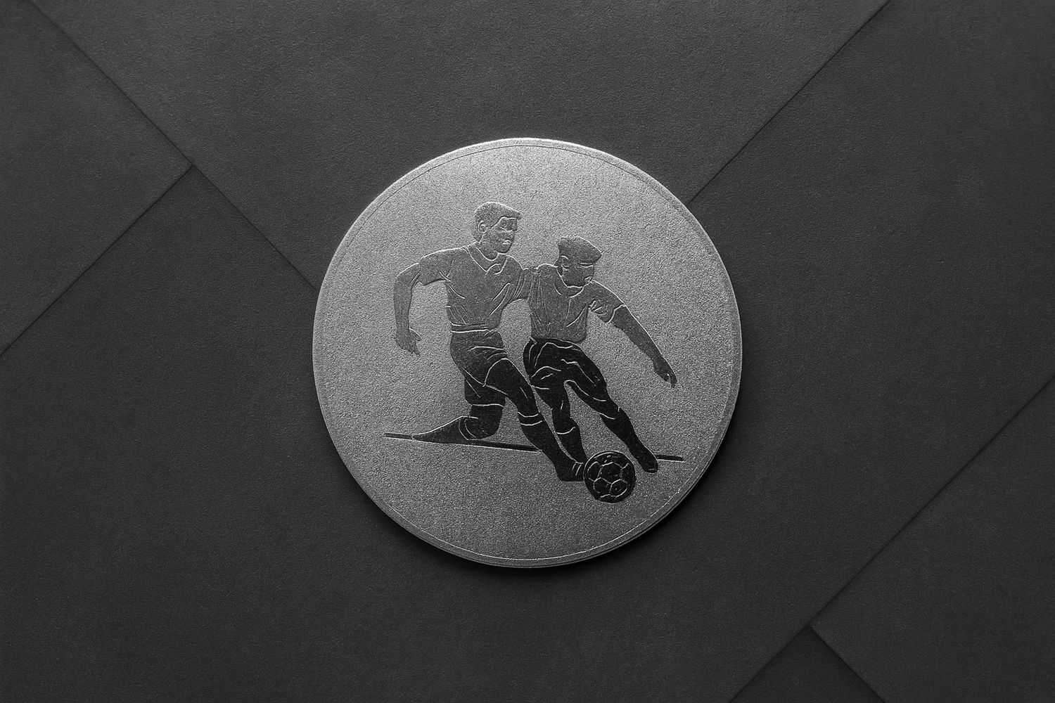 قشرة كرة قدم فضي #