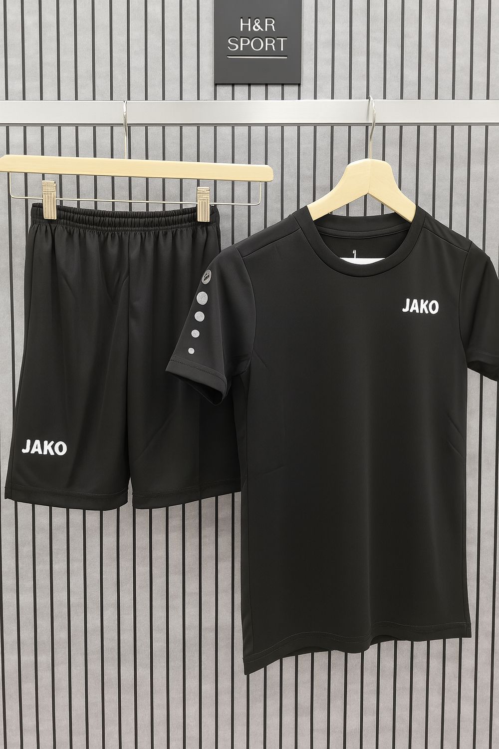 طقم جاكو ولادي اسود #