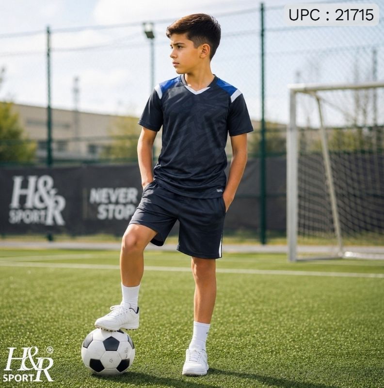 طقم ولادي 101 اسود Adidas *
