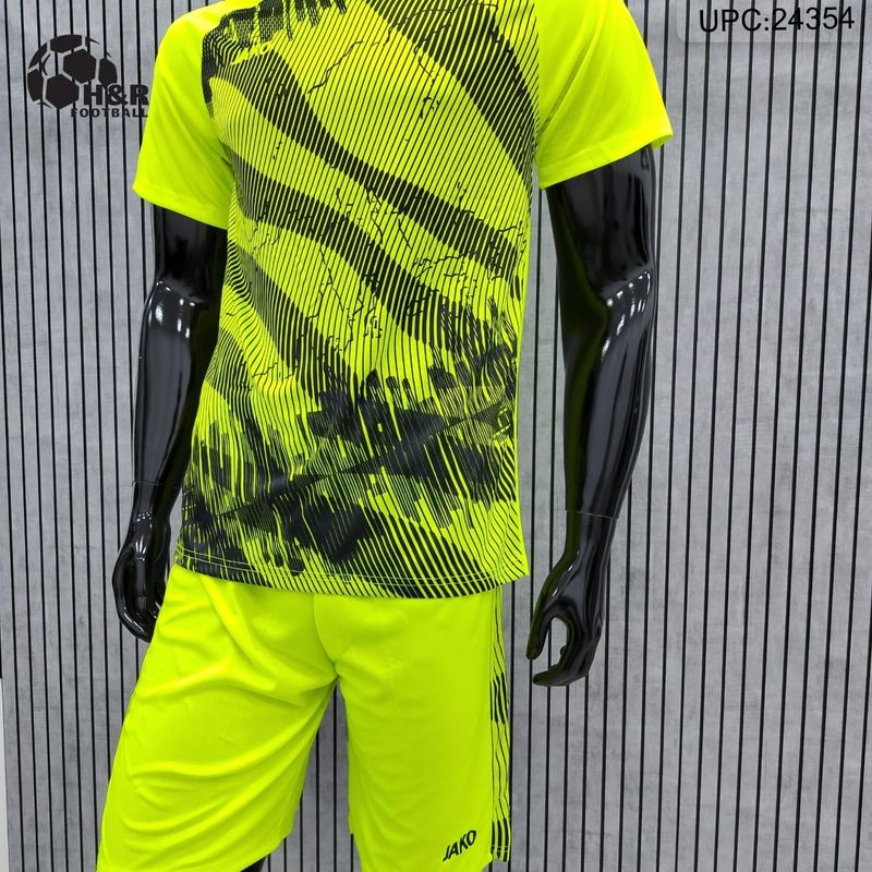 طقم كم قصير رجالي أخضر JAKO ✓