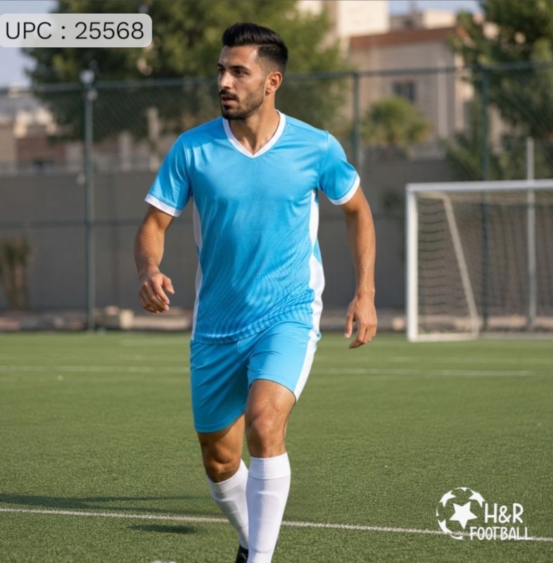 طقم تيشيرت رياضي Green *