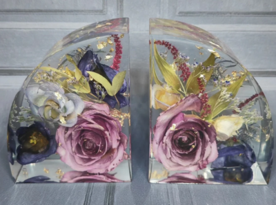 Preserved Flower Bookend blocks pair