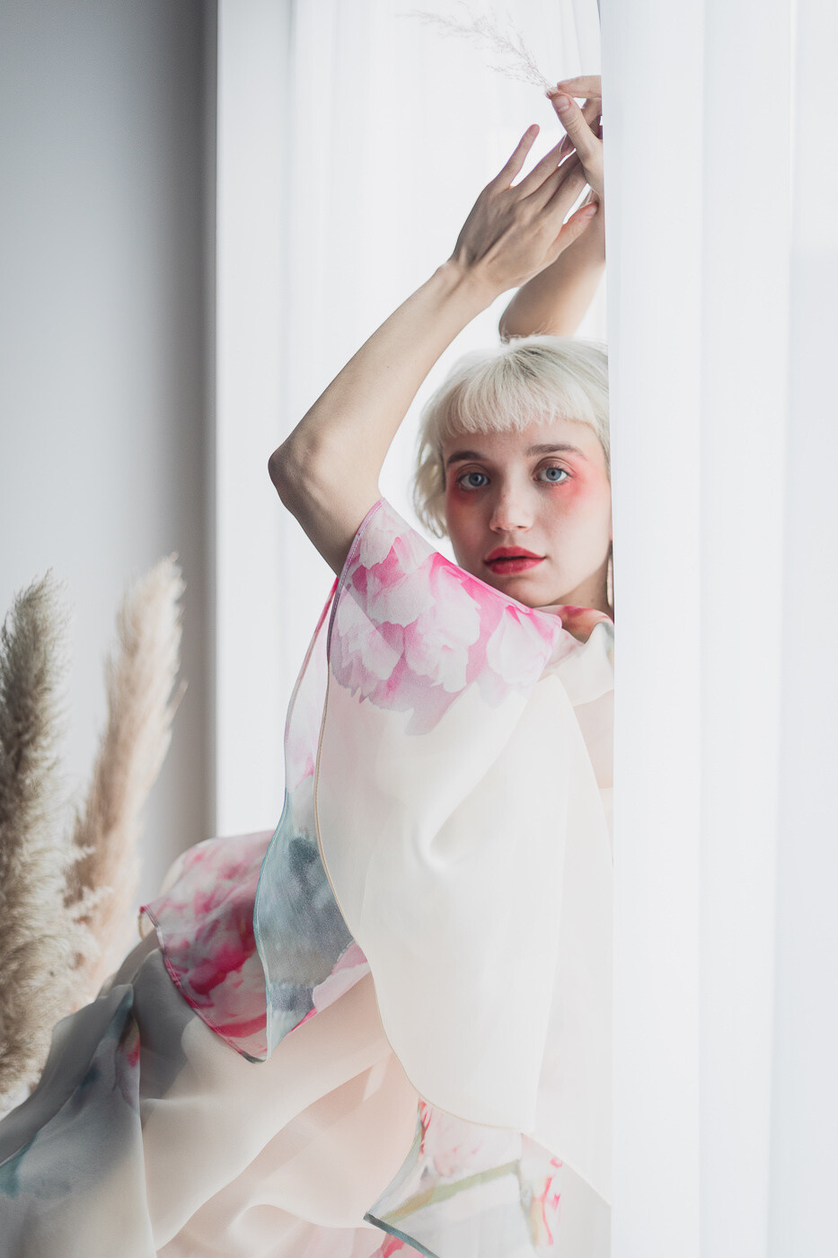 Half Backless Kaftan Cape